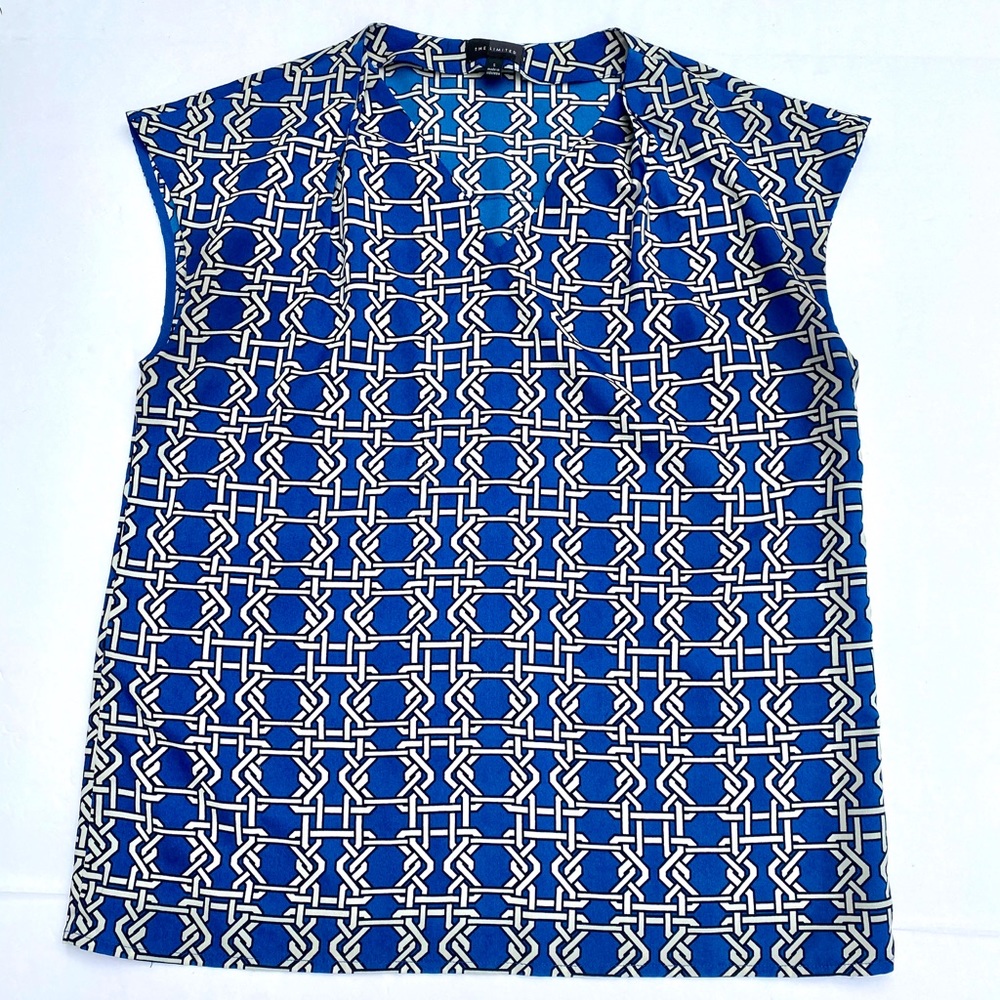 Stunning Geometric V-Neck TOP Size Small